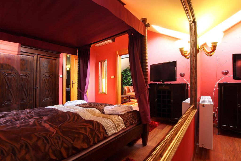 Palac Saturna Czeladź Habitación foto