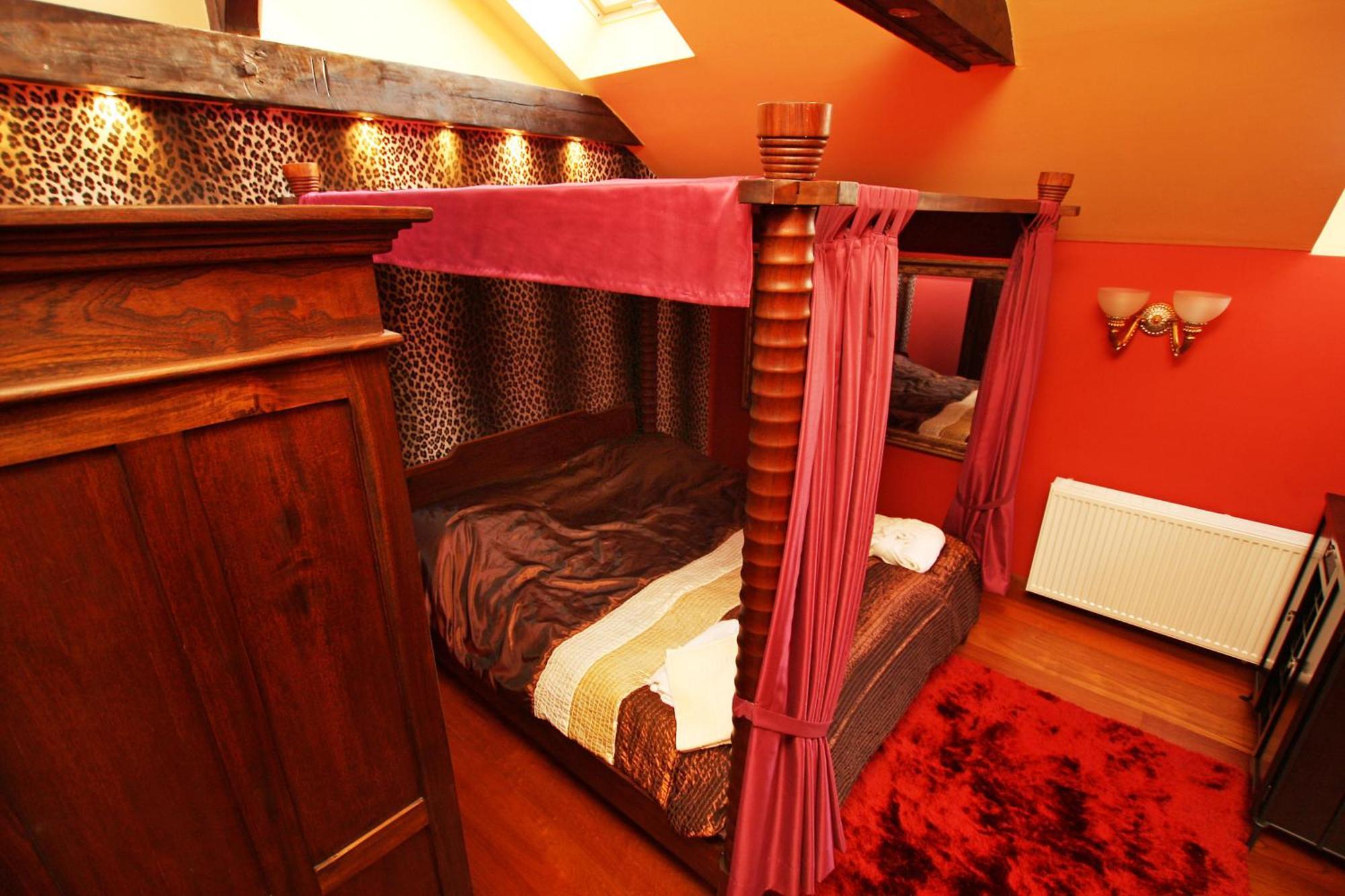 Palac Saturna Czeladź Habitación foto
