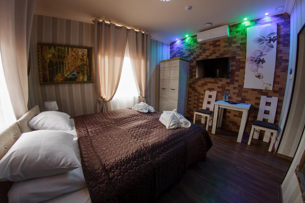 Palac Saturna Czeladź Habitación foto